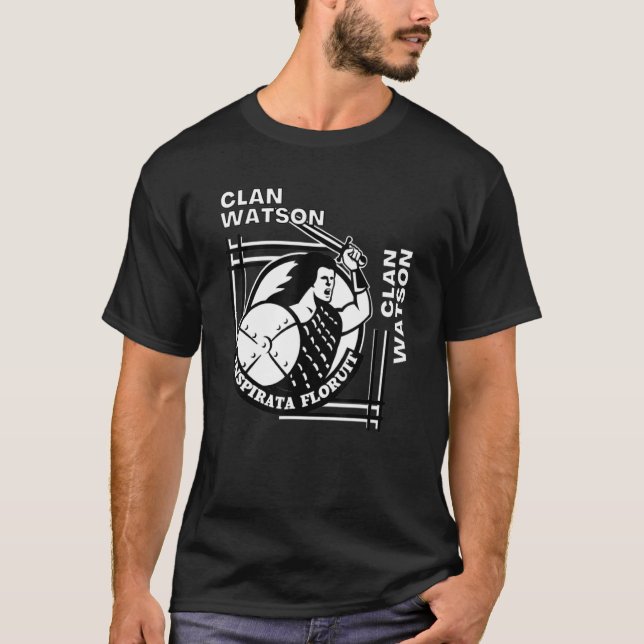 Camiseta Watson Clan Gaelic Motto Swordsman (Frente)