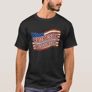 Camiseta Waukesha City Wisconsin Vintage American Flag