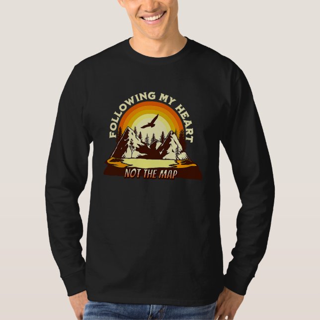 Camiseta Wayward Son Hiking Camping Vacation (Frente)
