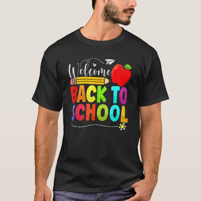 Camiseta Welcome Back To School First Day Of School Teacher (Frente)