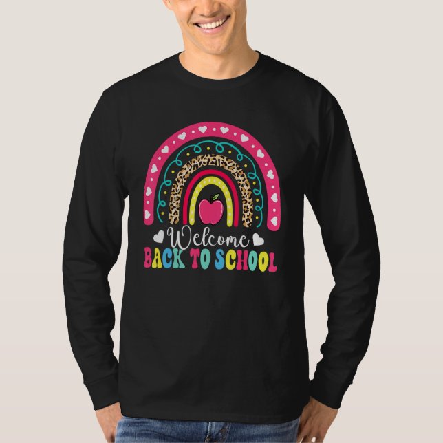 Camiseta Welcome Back To School Leopard Rainbow Teacher Stu (Frente)