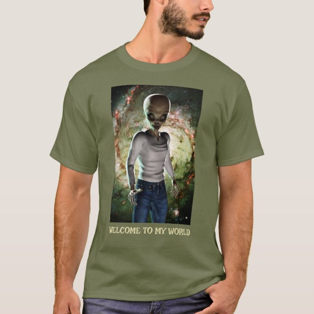 Camiseta Welcome to my World. Alien in galaxy (Frente)