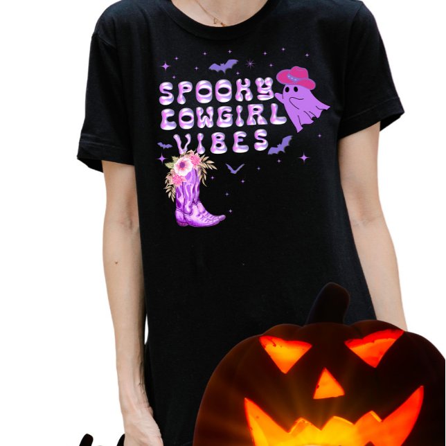 Camiseta Western Cowgirl Style "Spooky Cowgirl Vibes" (Criador carregado)