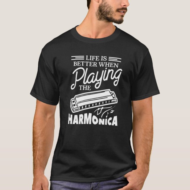 Camiseta When Playing The Harmonica Harmonicist (Frente)