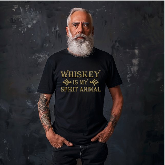Camiseta Whiskey é o meu espírito animal, brincadeira, fala (Criador carregado)
