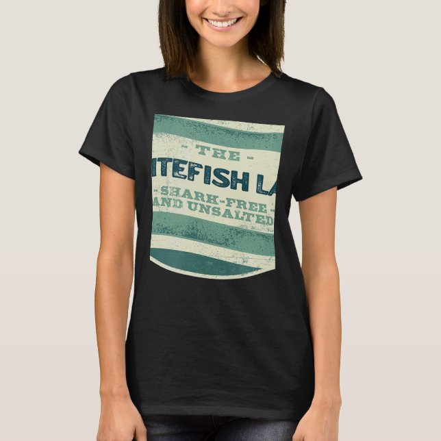 Camiseta Whitefish Lake Shark Free and Unsalted Camping Mon (Frente)