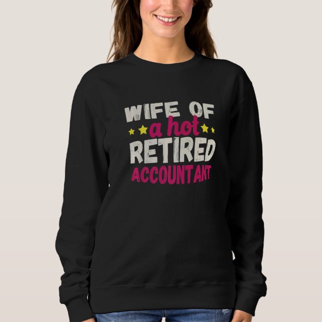Camiseta Wife of a Hot Retired Accountant   (Frente)