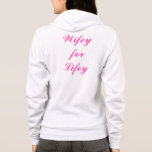 Camiseta Wifey para Lifey Hoody<br><div class="desc">Esta é uma maldição adorável para a noiva recém-casada que diz, "Wifey for Lifey" em escrita divertida. É um presente de excelente para o chá de panela, e torna o cabelo, maquiagem e mudanças muito mais fáceis no dia do casamento. Role para baixo para ver outros itens bonitos da Wifey....</div>
