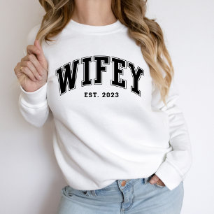Camiseta Wifey   Texto preto a negrito personalizado