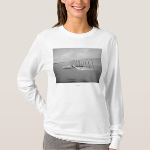 Camiseta Wilbur Wright na posição propensa sobre