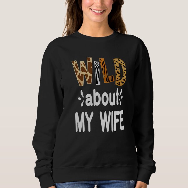 Camiseta Wild About My Wife Married Couple Husband (Frente)