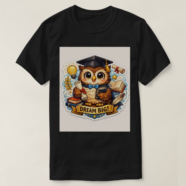 Camiseta Wise Grad Owl: Vibrant Milestone Achievement (Frente do Design)