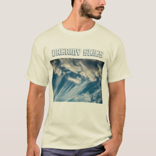 Camiseta Wispy Cirrus Clouds and Blue Sky - Skyscape Fine A