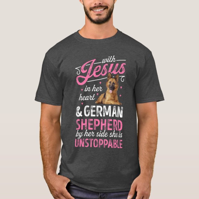 Camiseta With Jesus In Her Heart And German Shepherd shirt  (Frente)