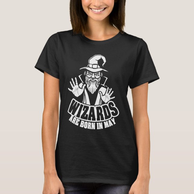 Camiseta WIZARDS ARE BORN IN MAY  Gym Fitness Workout G064 (Frente)