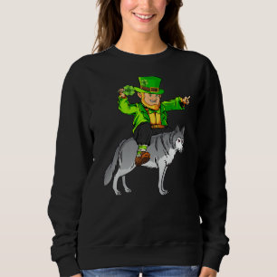 Camiseta Wolf Lover Leprechaun Andando Rua De Lobo Patrick
