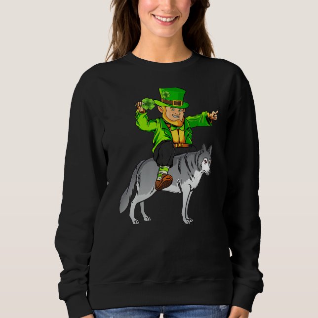 Camiseta Wolf Lover Leprechaun Andando Rua De Lobo Patrick  (Frente)