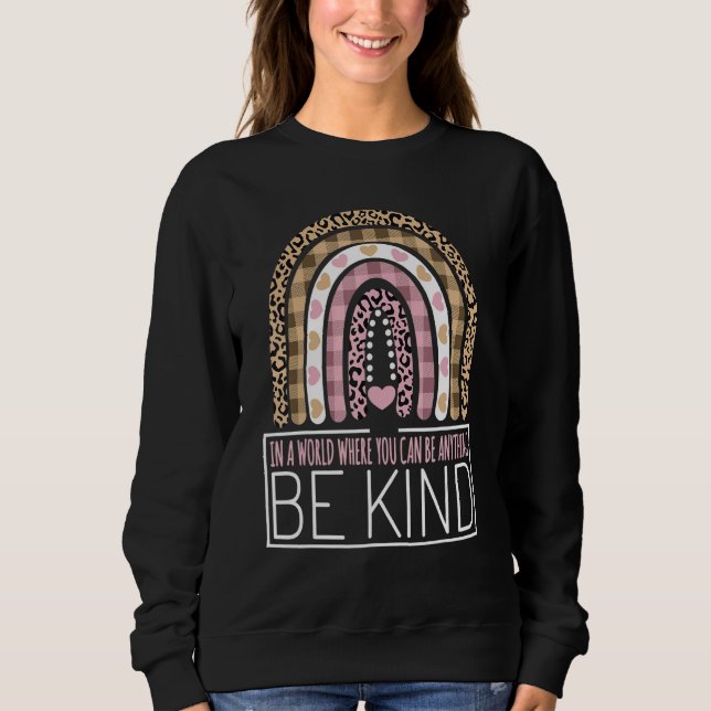 Camiseta Womens Be Kind Kids Kindness Teacher Outfits Leopa (Frente)