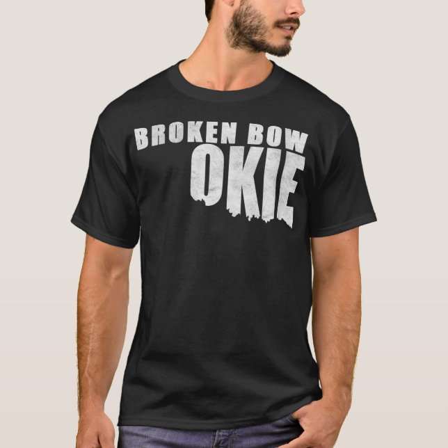 Camiseta Womens Broken Bow Okie Oklahoma Shaped Distressed  (Frente)