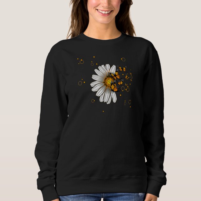 Camiseta Womens Chamomile flowers butterflies glow wildlife (Frente)