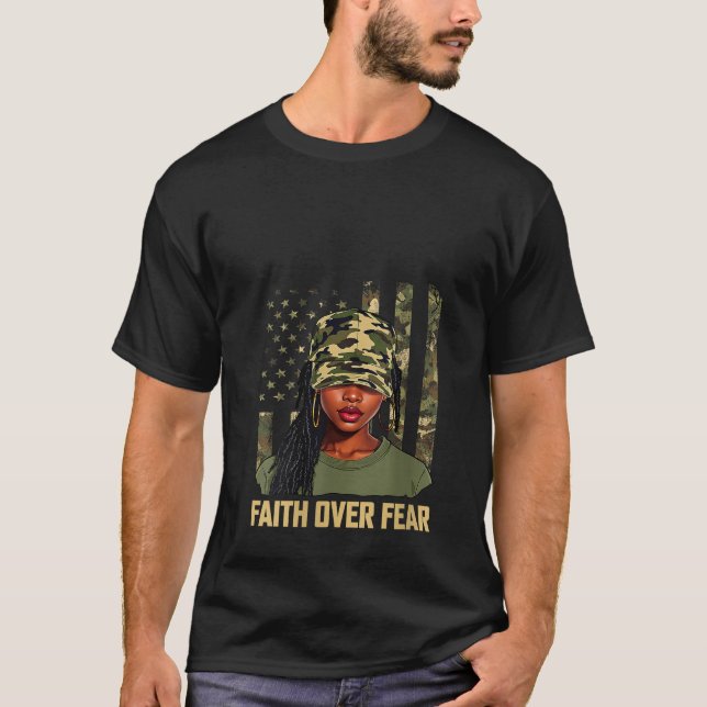 Camiseta Womens Faith Over Fear Christian Camo African Amer (Frente)