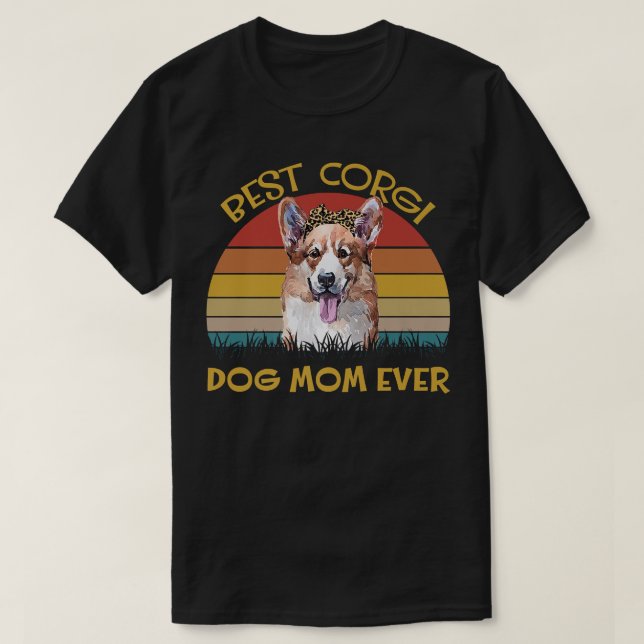 Camiseta Womens Lovely dog holder dog lover best dog mom co (Frente do Design)