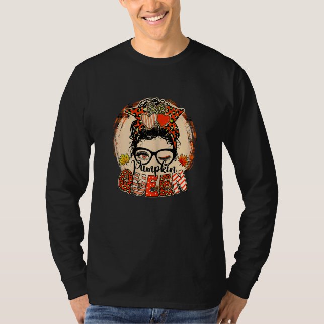 Camiseta Womens Messy Bun Fall Pumpkin Queen Fall Autumn Th (Frente)