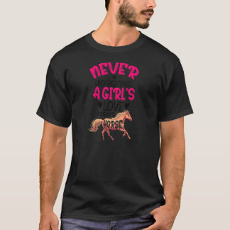 Camiseta Womens Never Underestimate A Girl's Love For Her H