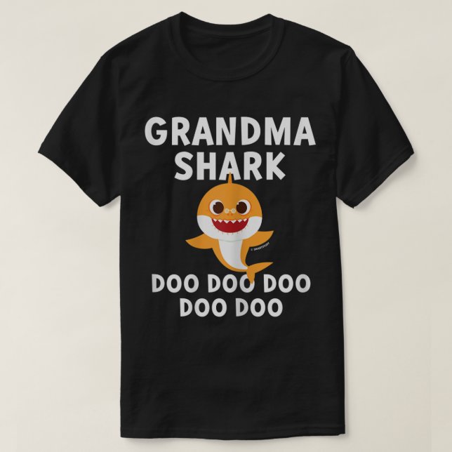 Camiseta Womens Pinkfong Vovó Shark Oficial (Frente do Design)