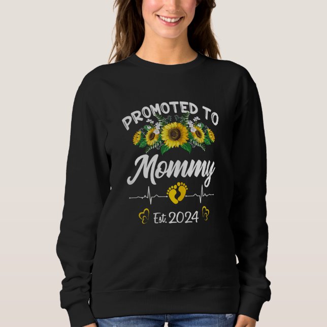 Camiseta Womens Promoted to Mommy 2024  First Time New Momm (Frente)