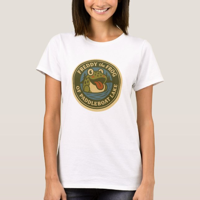Camiseta Women's Tee Freddy the Frog on Paddleboat Lake (Frente)