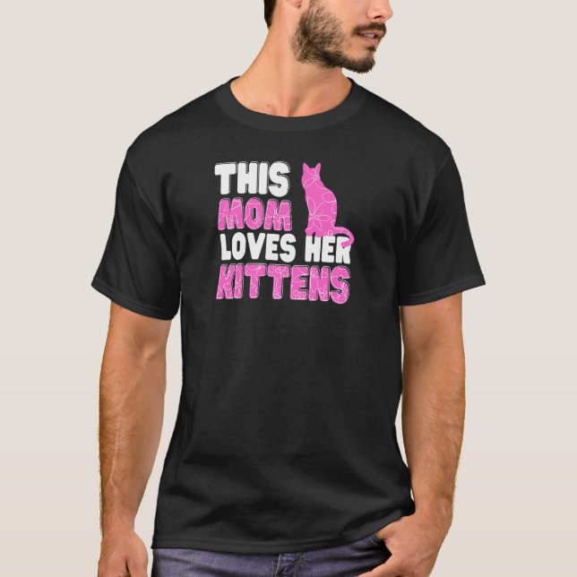 Camiseta Womens This Mom Loves Her Kittens Cute Cat  Family (Frente)