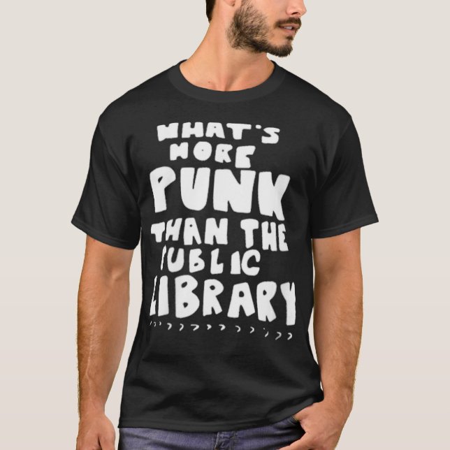 Camiseta Womens Whatu2019sMorePunkThanThePublicLibrary Libr (Frente)