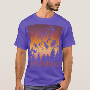 Camiseta Wyoming Sunset Wolf Howling nas luas e