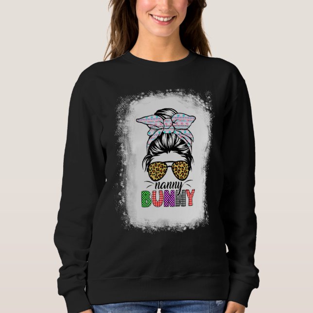 Camiseta Xadrez Messy Bun Nanny Páscoa Leopard Mulheres (Frente)