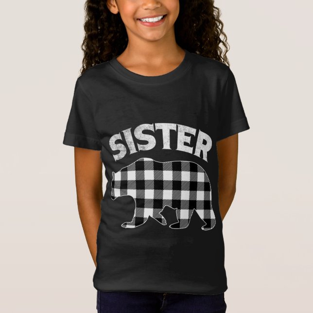 Camiseta Xadrez Negra E Branca, Irmã Bear Christma (Frente)