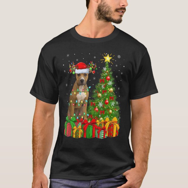 Camiseta Xmas Lights Staffordshire Bull Terrier Dog Christm (Frente)