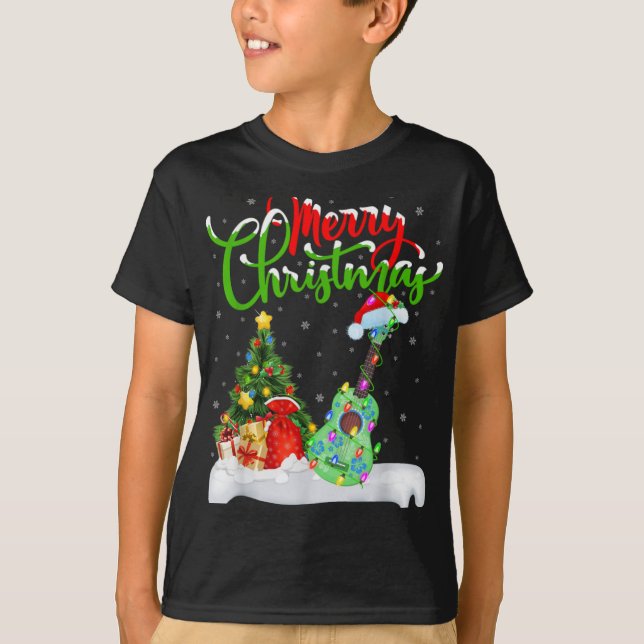 Camiseta Xmas Tree Lights Santa Hat Musical Ukulele Guitar  (Frente)