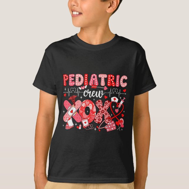 Camiseta Xoxo Nurse Pediatric Crew Nurse Valentine Leopard  (Frente)