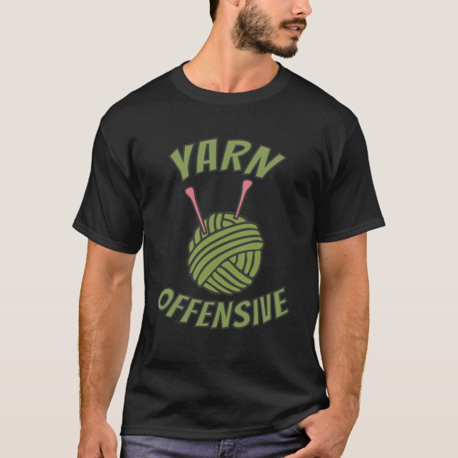 Camiseta Yarn Offensive Crochet Knitting Pun Agulhas (Frente)