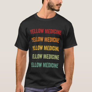 Camiseta Yellow Medicine County Minnesota Rainbow Text Desi