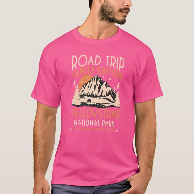 Camiseta Yellowstone U. National Park Family Road Trip Vaca (Frente)