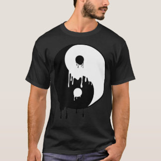 Camiseta Yin E Yang Preto Pintar Preto Quedas Derretendo Pi