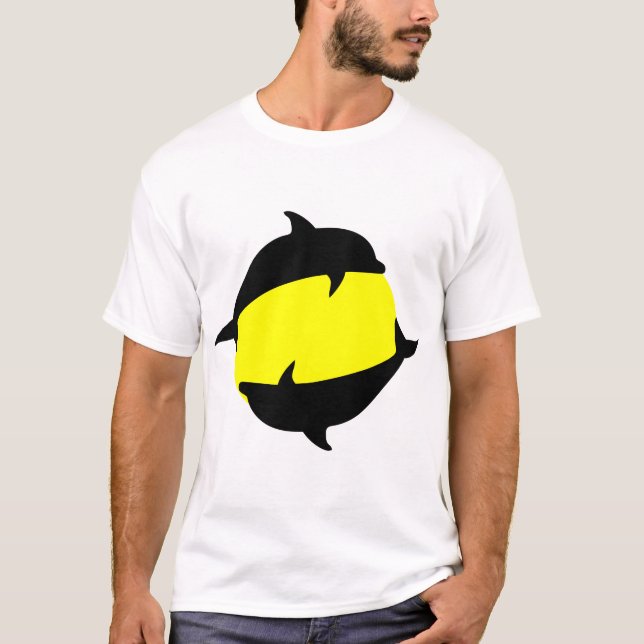 Camiseta yin yin e golfinhos fofos ao sol (Frente)