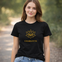 Camiseta Yoga flor de lótus dourada nome preto
