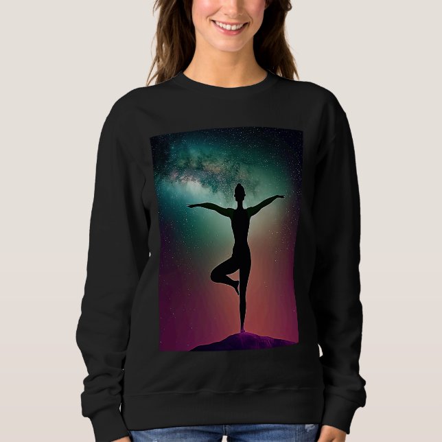 Camiseta Yoga Girl Female Sun Salutation Meditation Chakra  (Frente)