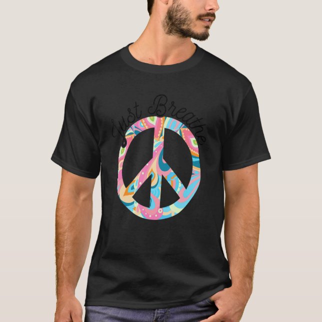 Camiseta Yoga Instrutor Workout Peace Sinal Apenas Respire  (Frente)