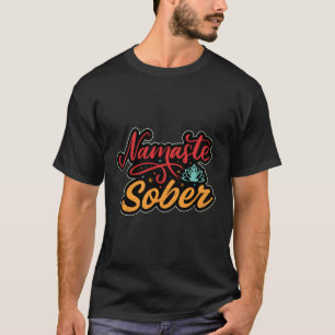 Camiseta Yoga Meditate Exalar Inalar Bebendo Tipsy Namasta