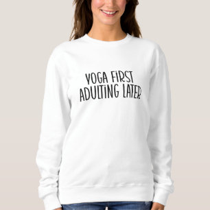 Camiseta Yoga primeiro, adulteração depois