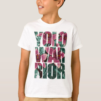 Camiseta YOLOWARRIOR - Letras florais